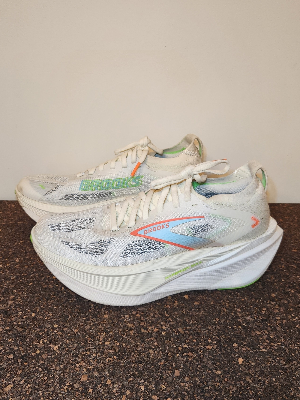 Brooks Hyperion Max 3 Running Shoes Womens Size 6.5